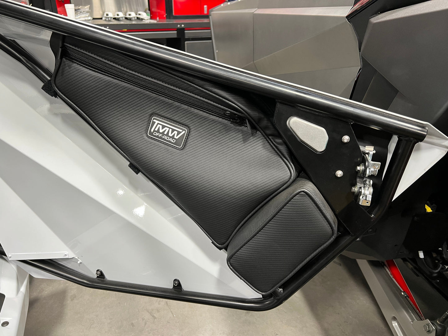 TMW PRO XP / R 2 DOOR BAGS